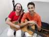Aqui você aprende bandolim acompanhado ao violão.