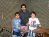 Esses mini-bateristas já estão com a corda toda! Quer se juntar a eles?